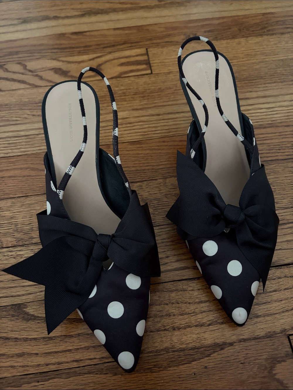 Something Navy/Nordstrom Black Polka Dot Pointed Slingback Flats with Bow